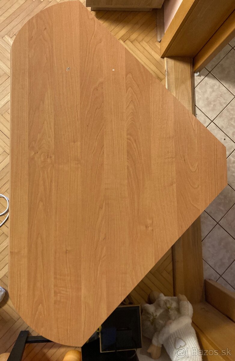 Rohovy stôl pod TV - 3
