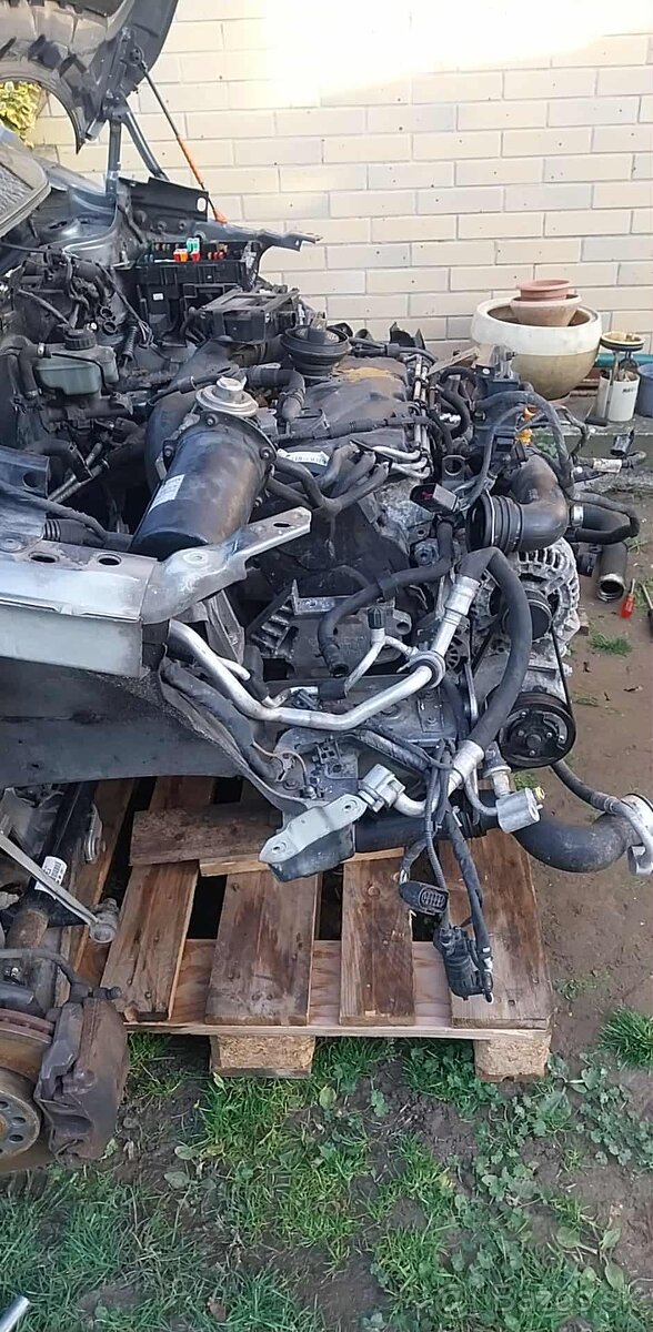 1.9tdi 77kw BXE rozpredam - 3