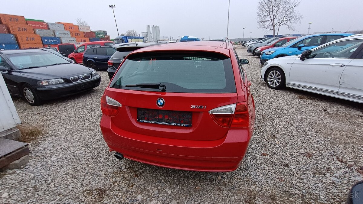 BMW 318i Touring, 105 kW (143 PS) - 3