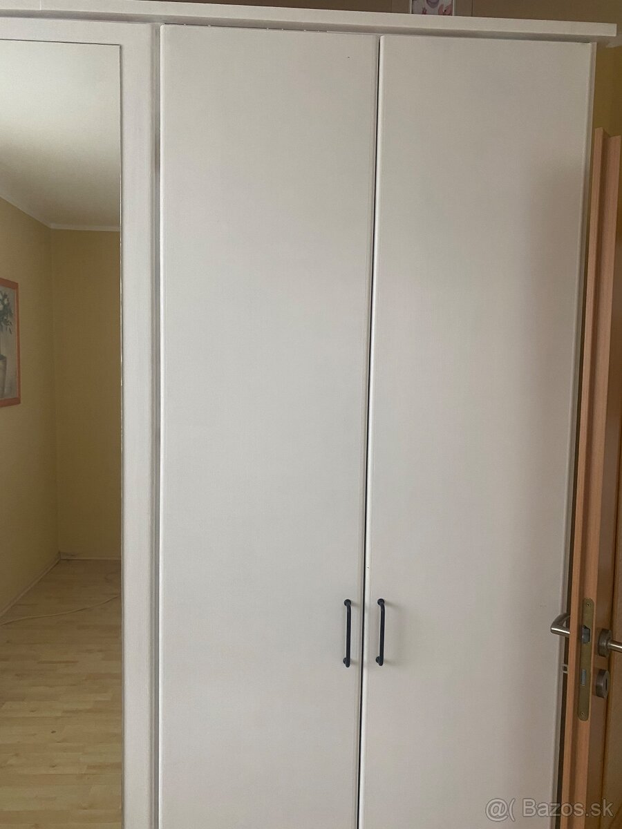 Skrina biela - 3