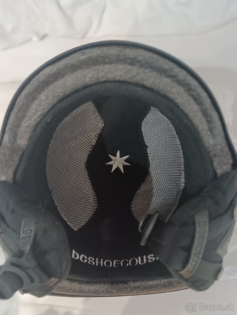 Lyžiarska prilba DC - 3