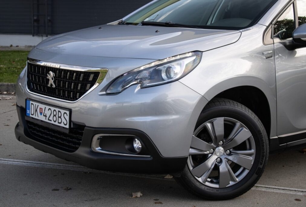 Peugeot 2008 1.2 PureTech Style - 3