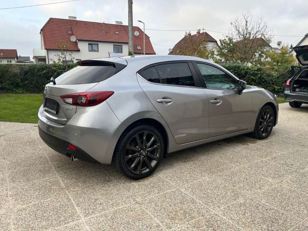 mazda3 typ bm 2.0i 1.5i 2.2 diesel rok 2015 šeda farba - 3