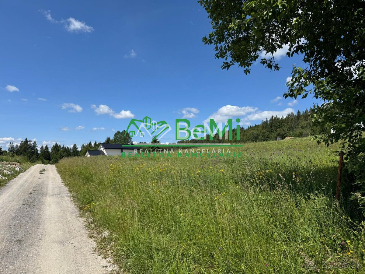 Krásny pozemok pre 2 rodinné domy v Oravskom Veselom - 3