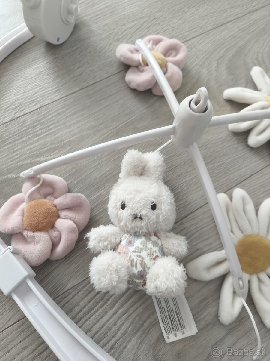 Hrajúci kolotoč Little Dutch - 3