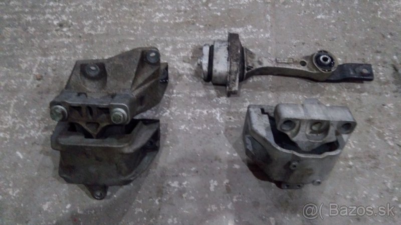 VW Golf 4 - dvere, štartér, poloosy, riadiace jednotky - 3