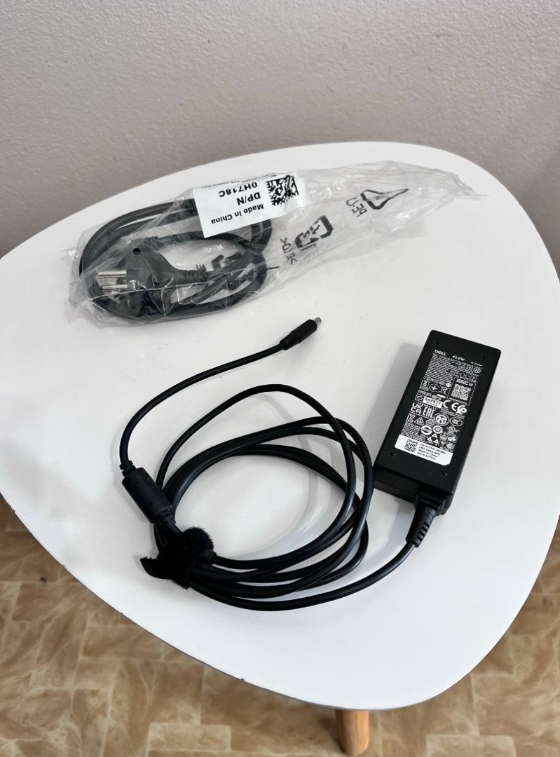 Originálna nová nabíjačka na notebook DELL 19,5V 2,31A 45W. - 3