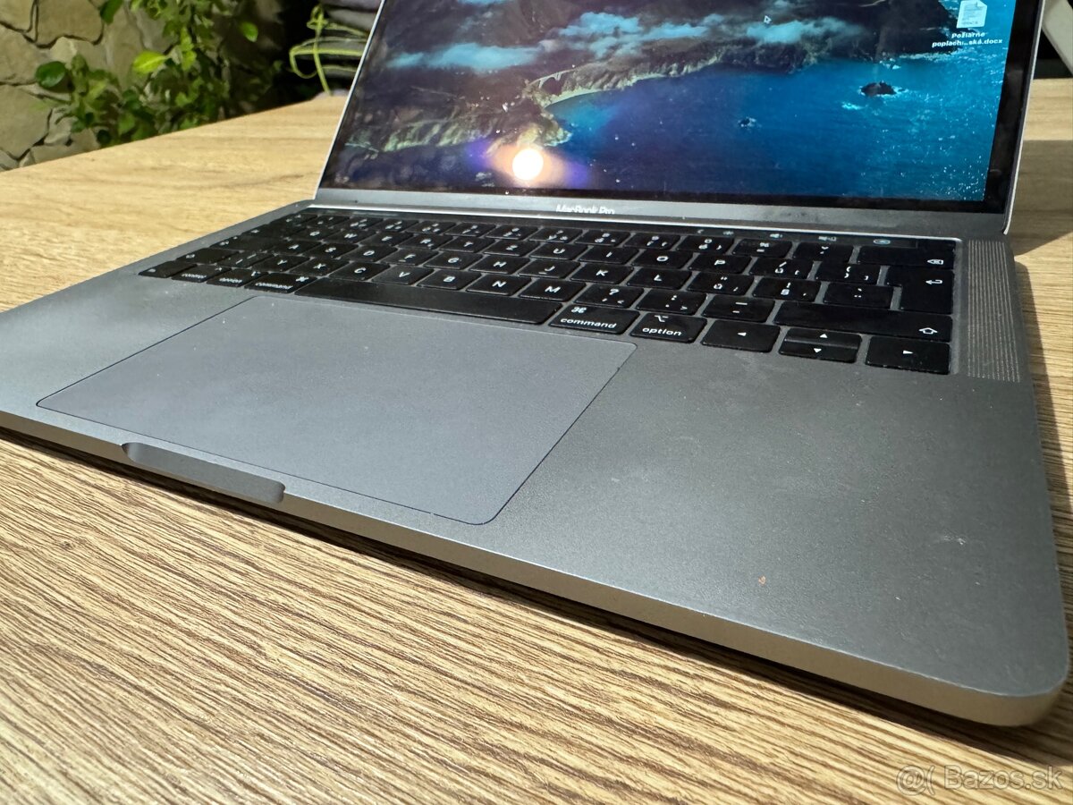 MacBook Pro 13” (2019) - Intel i7-2,8 GHz/16 GB/512GB - 3
