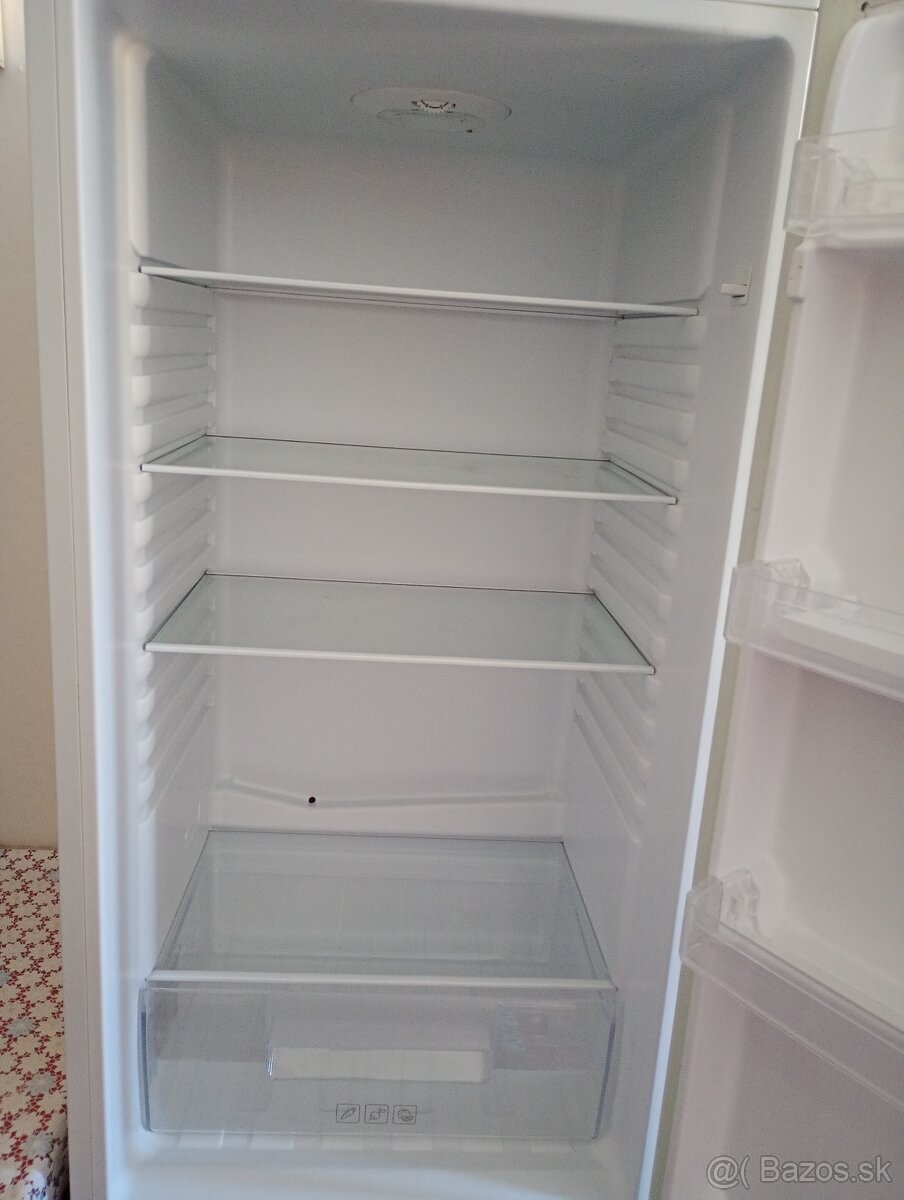 Kombinovaná chladnička ETA - 3