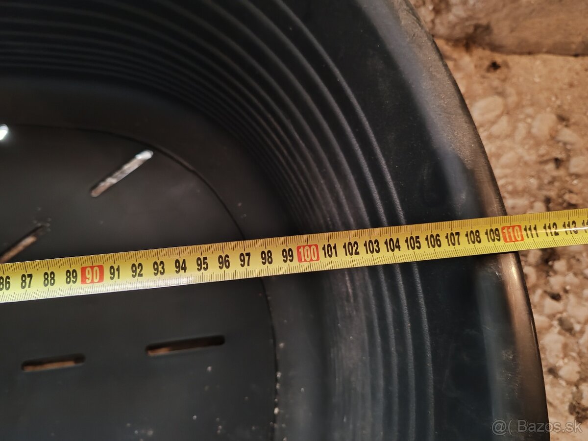 Plastový pelech - 3