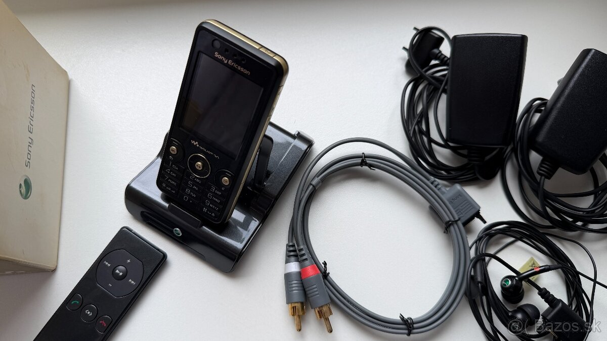 Sony Ericsson W660i Slovenčina - 3