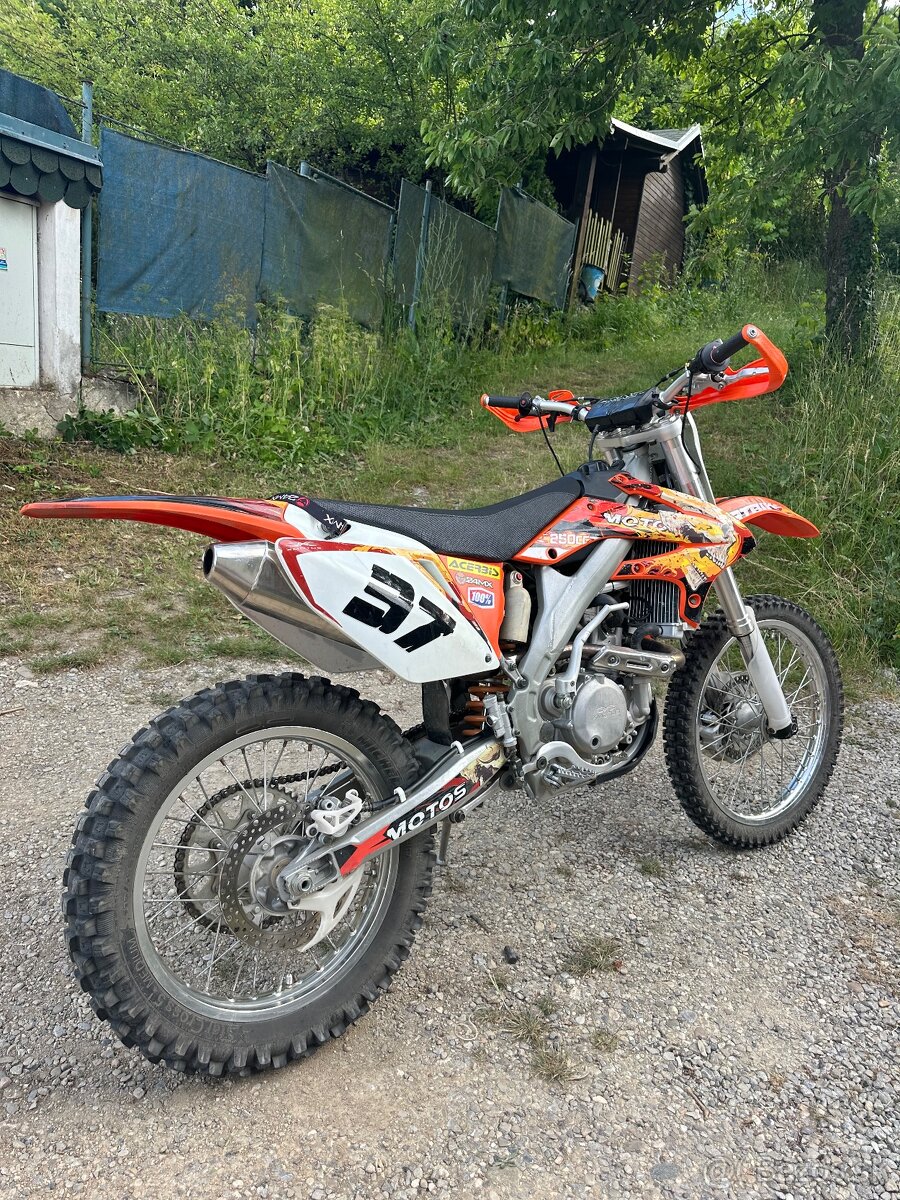 Predám XMOTOS 250 XB39 H2O