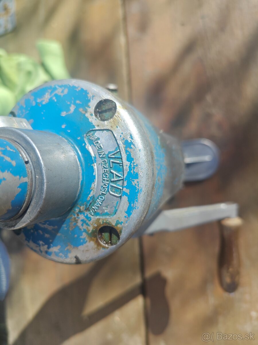 Ručná vrtačka VLAD - 3