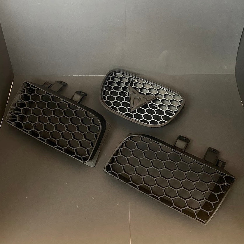 Seat Leon MK1 Cupra R stredná mriežka do masky - 3