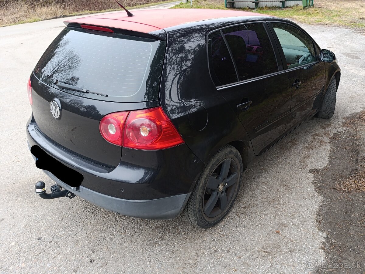 Volkswagen Golf 5 - 3