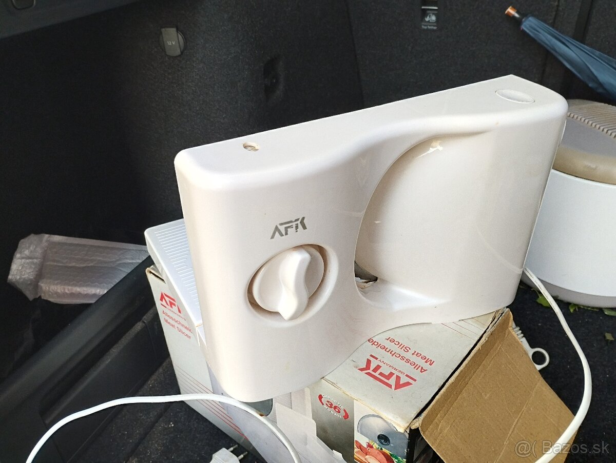 Elektricky krajac - 3