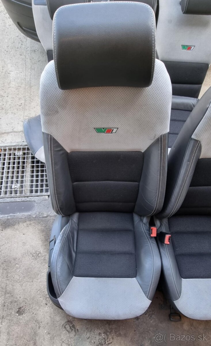 Sedadlá Octavia II RS - 3
