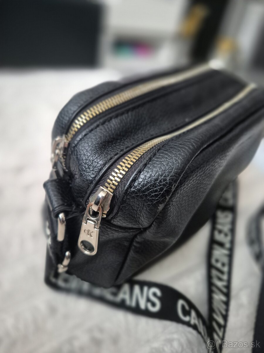 Calvin Klein crossbody kabelka - 3