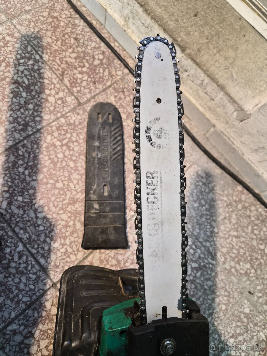 Predám funkčnú reťazovú pílu Black & Decker. - 3
