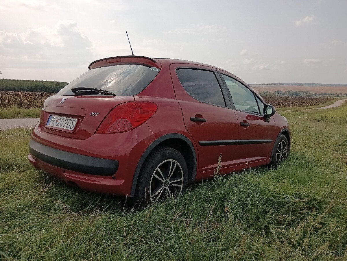 Predám Peugeot 207,r.v 2007 1.4 LPG,Nová STK - 3