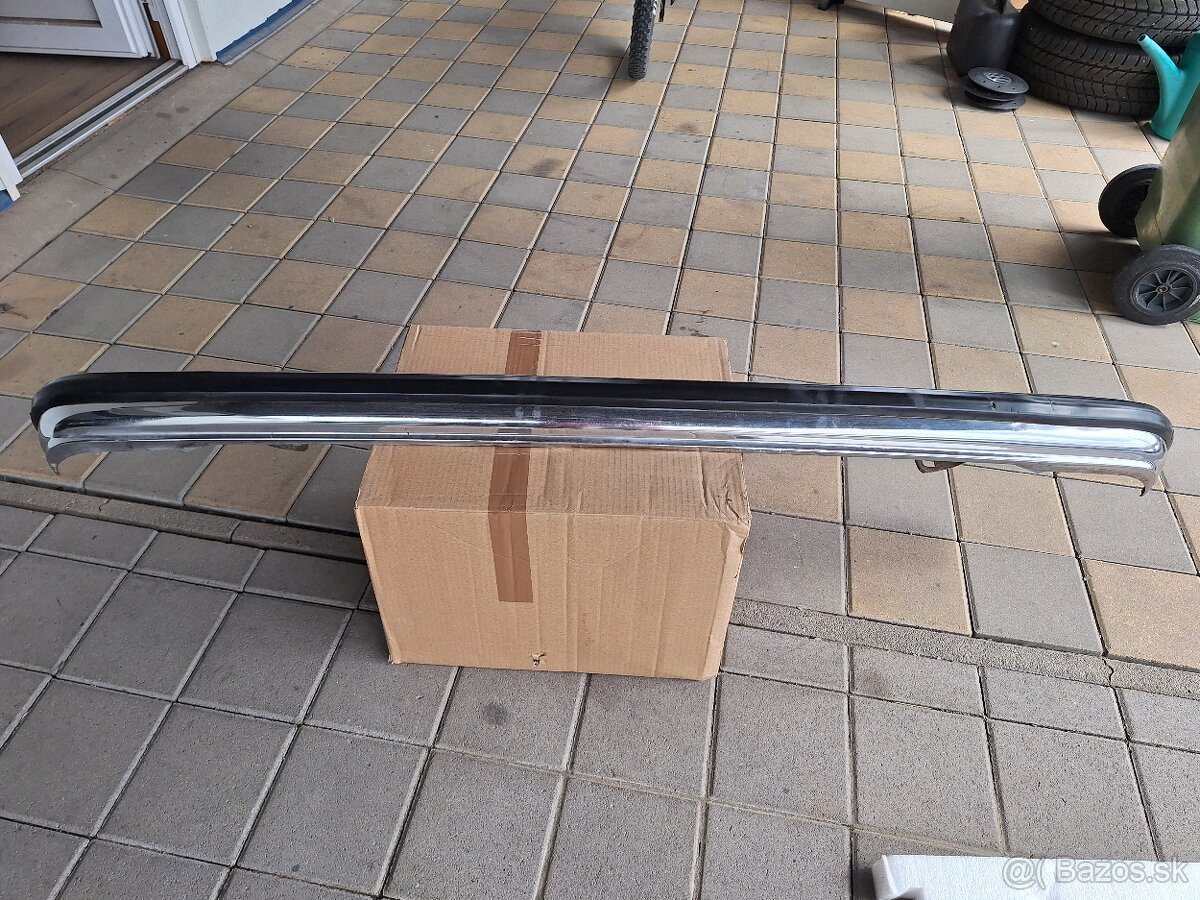 Mercedes W123 Náraznik - 3