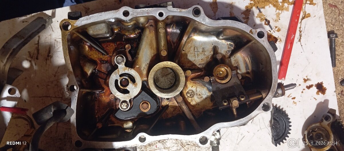 Briggs a Stratton Vanguard V2 - 3