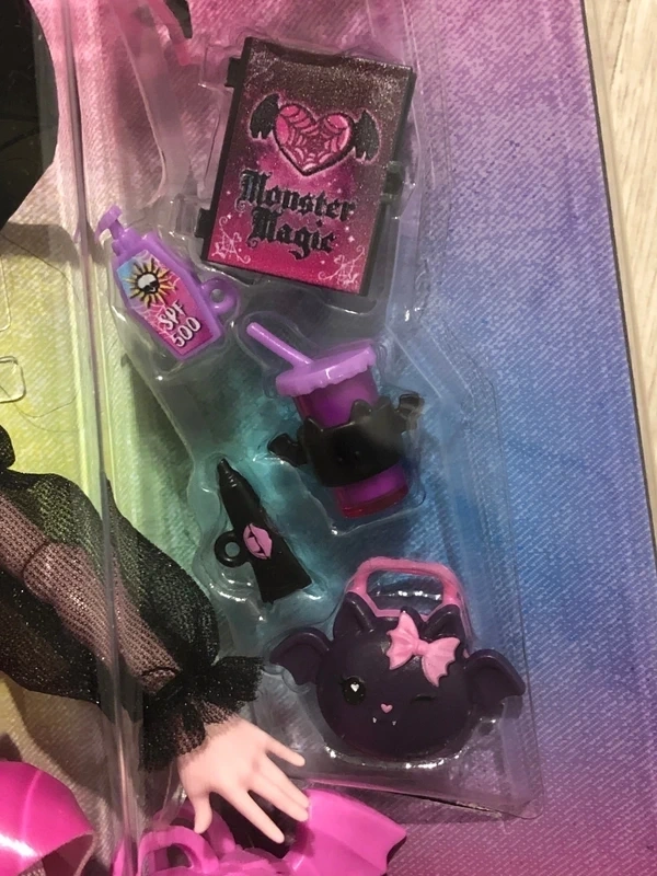 Monster High Draculaura - 3