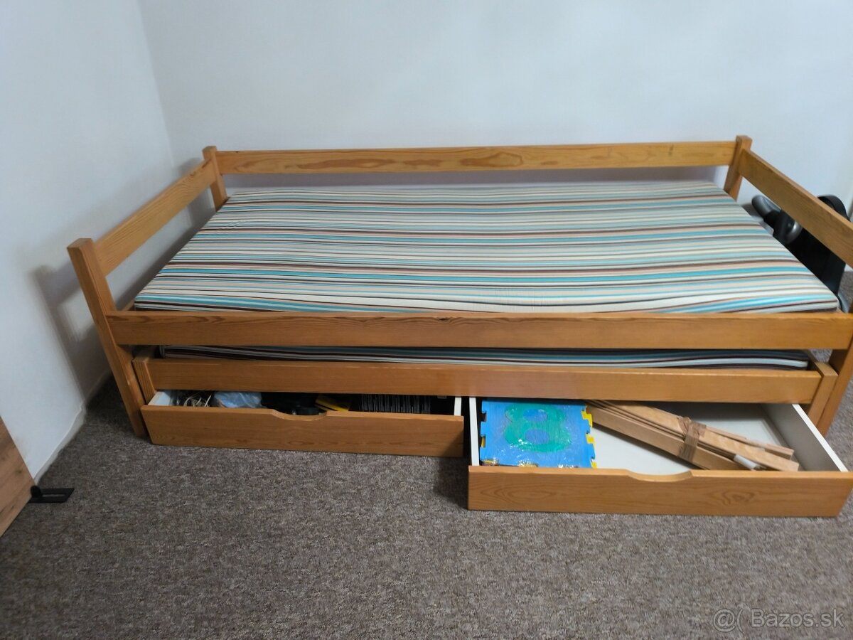 Drevená posteľ - 3