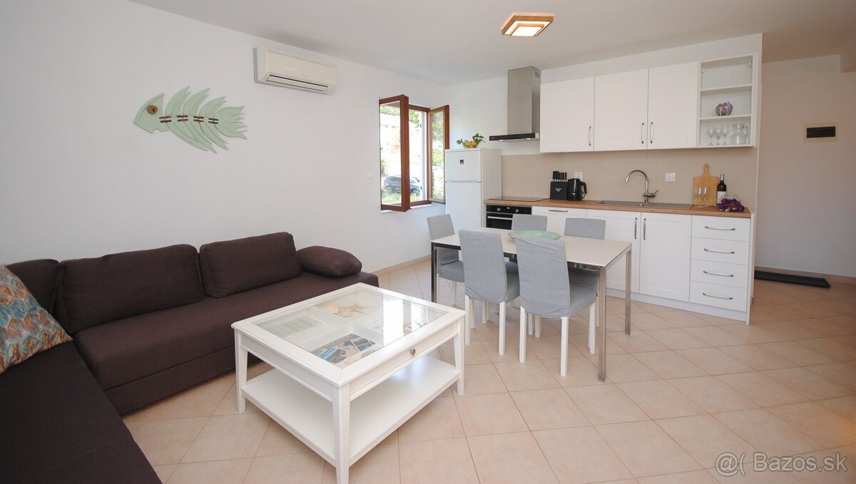 Predaj, byt v mestskej vile, Vis - 3