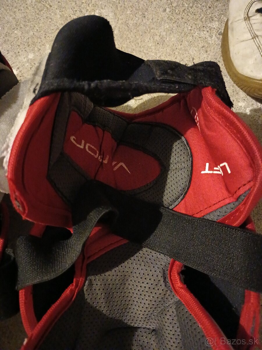 Kolenné brankárske chrániče - 3