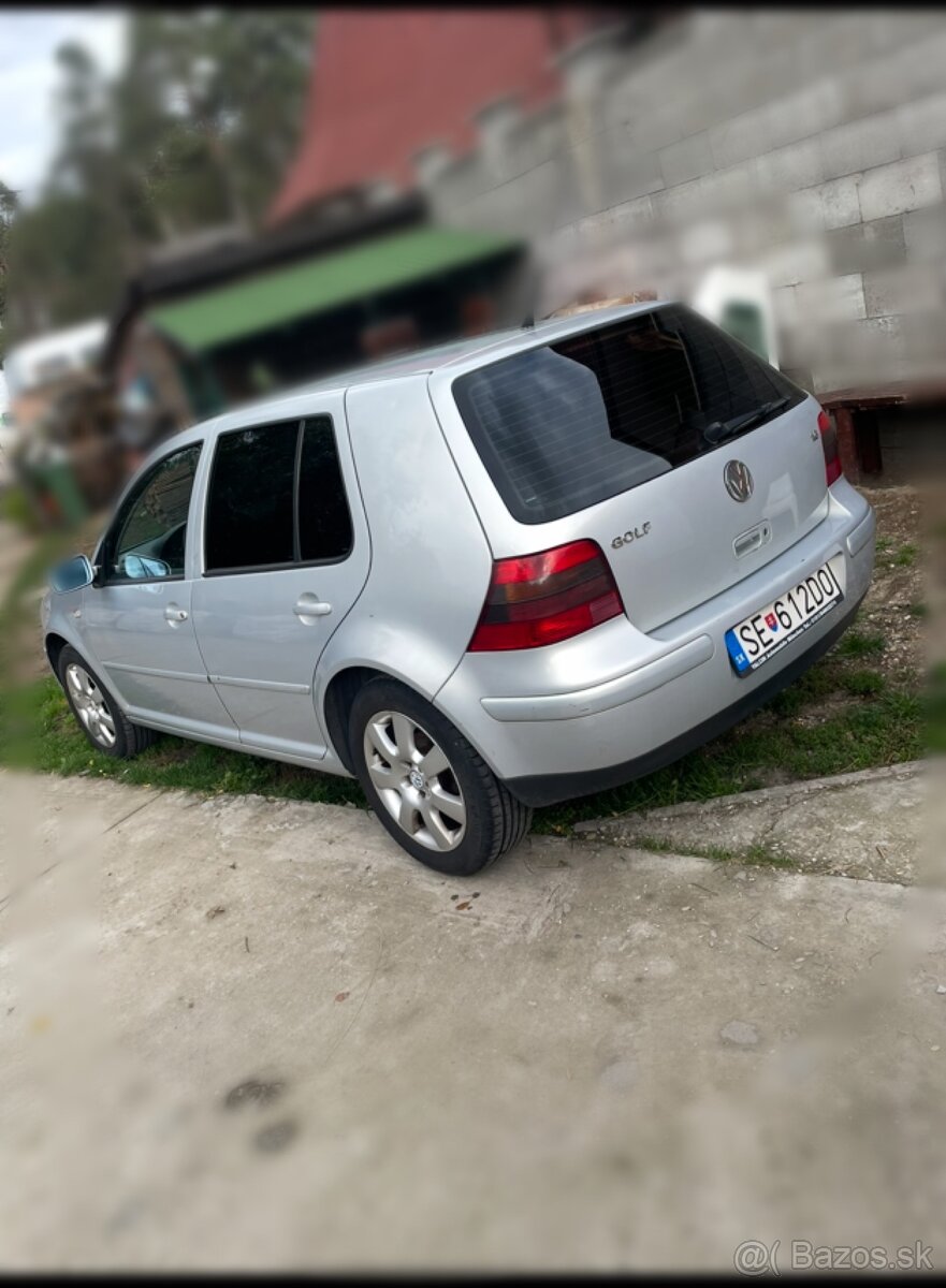 Golf 4 - 3