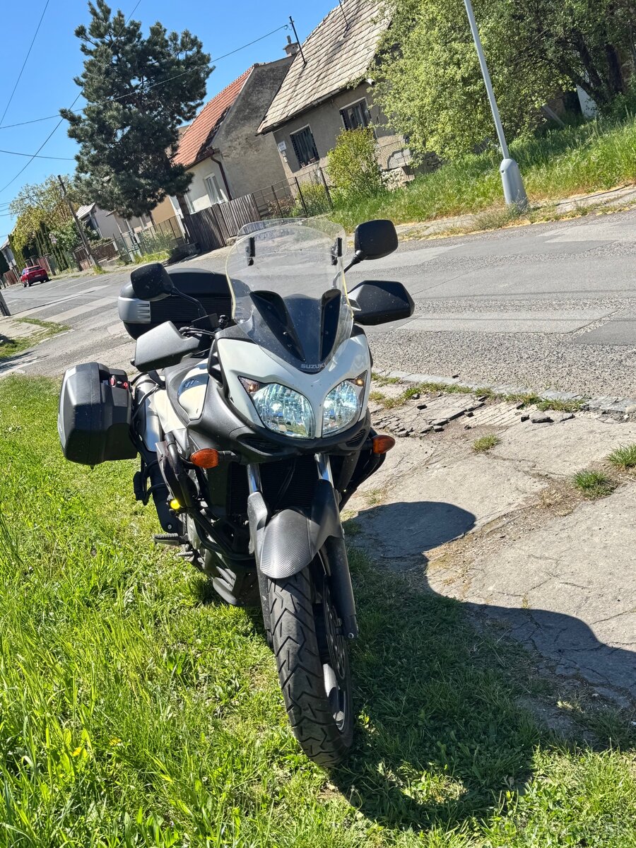 Suzuki DL 650 V strom - 3