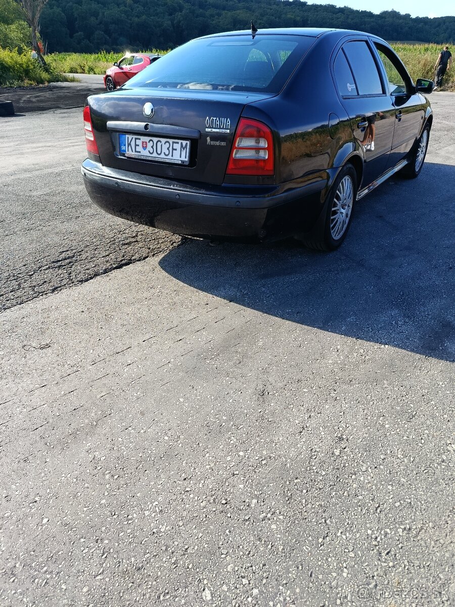 Škoda Octavia 1 - 3