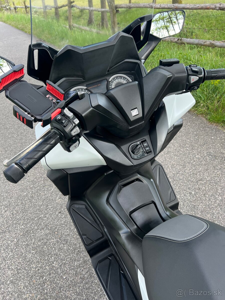 Honda forza 125 - 3