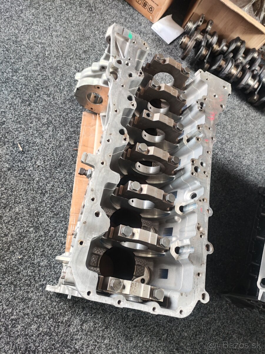 Blok motoru BMW N57D30 - 3