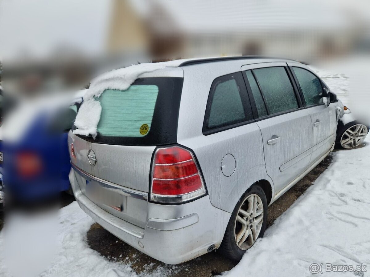 Opel Zafira 1,8 103kw díly - 3