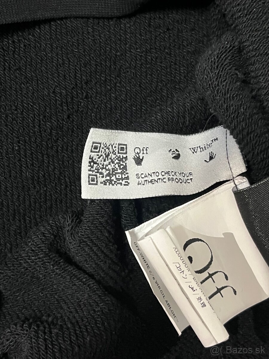 Off white - 3