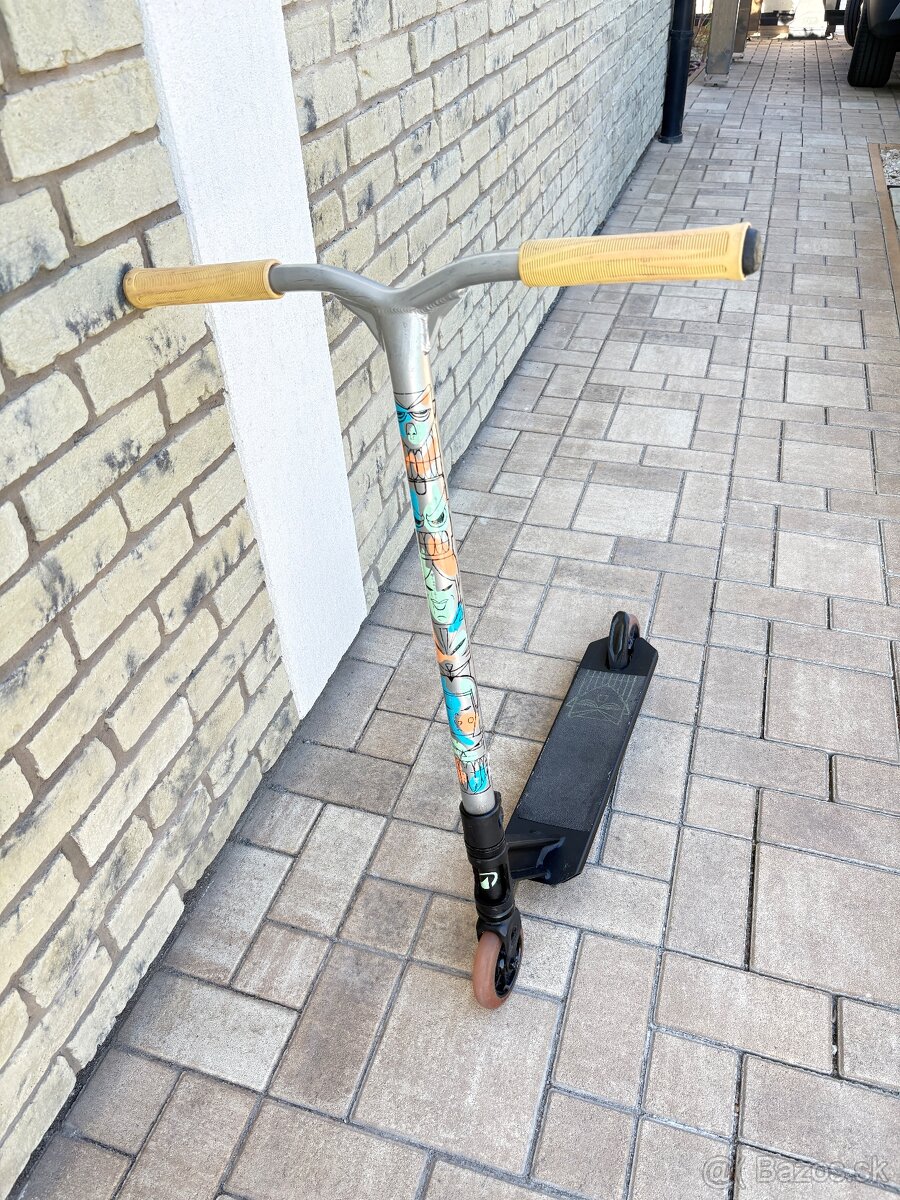 Freestyle kolobezka MF520 - 3