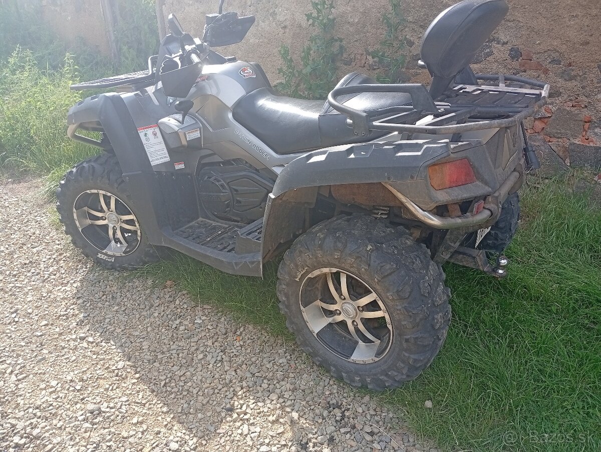 Cf moto gladiátor x8