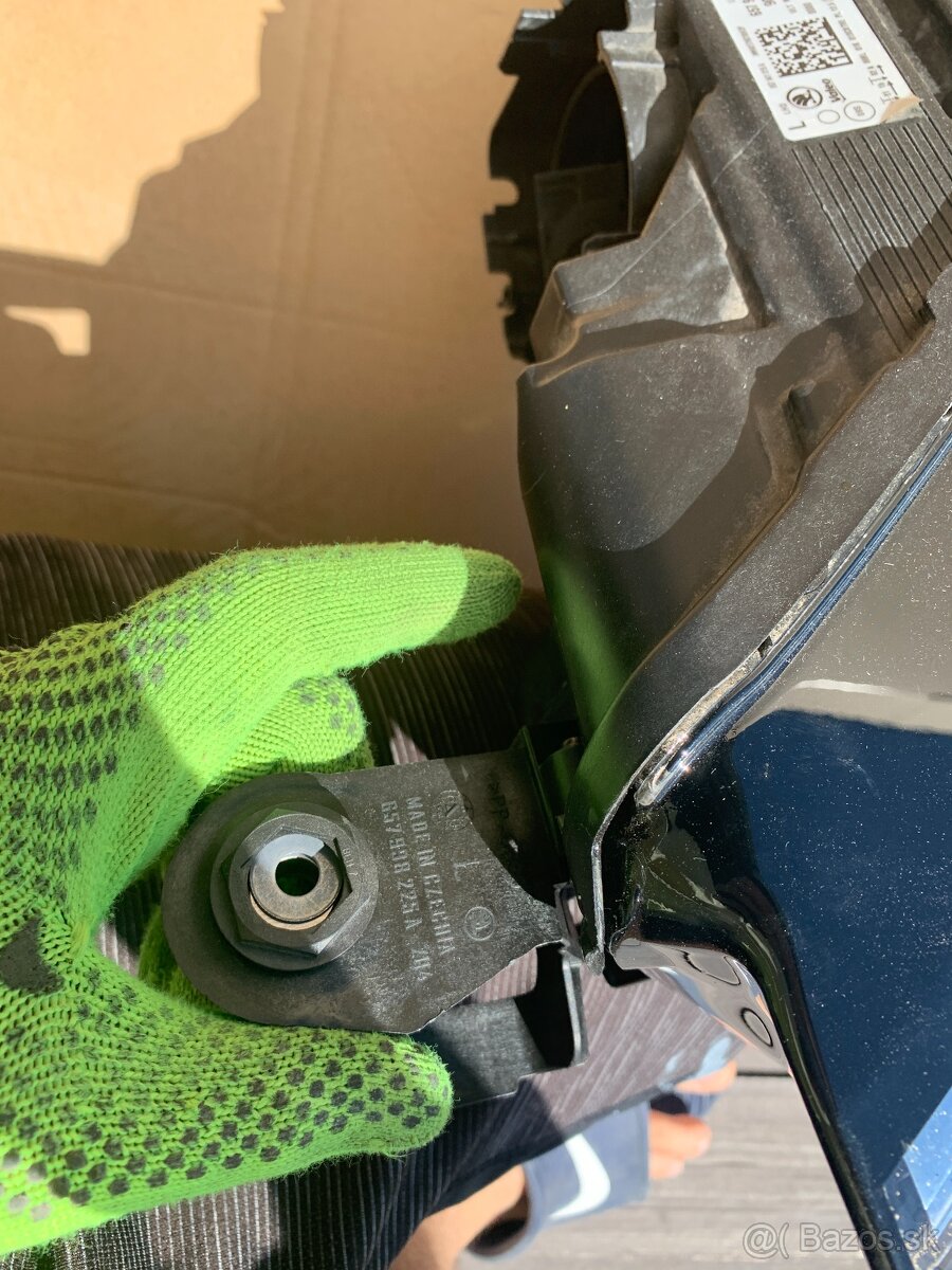 predni led svetlo xenon skoda scala leve levy - 3