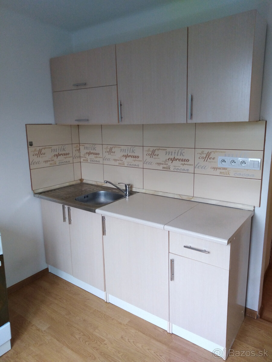 Prenájom 1 izbový byt v NDCA - 3