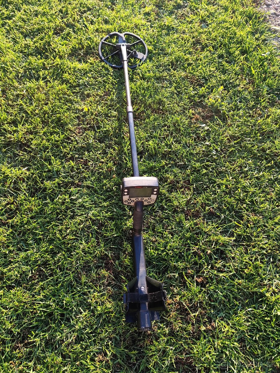 Detektor kovov Minelab E-Track - 3