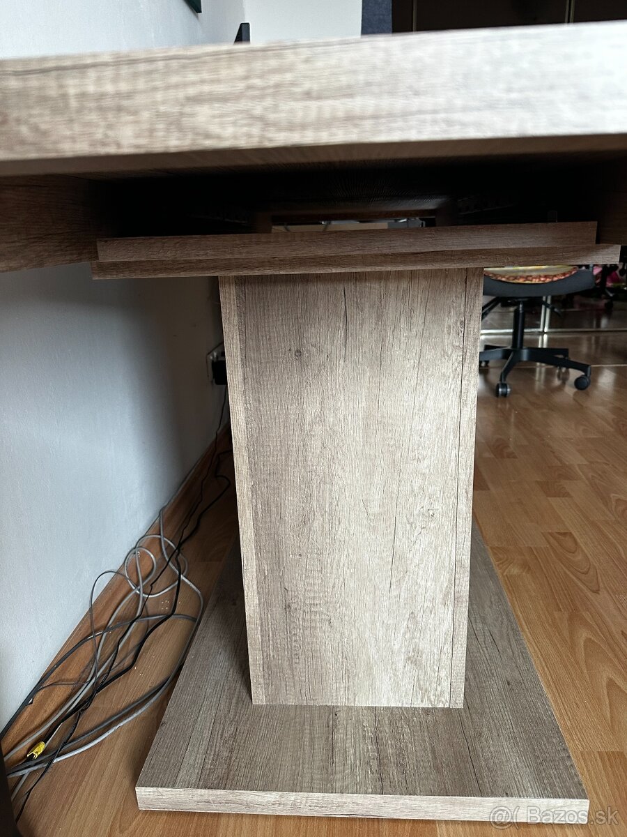 Rozťahovací jedálenský stôl - 3