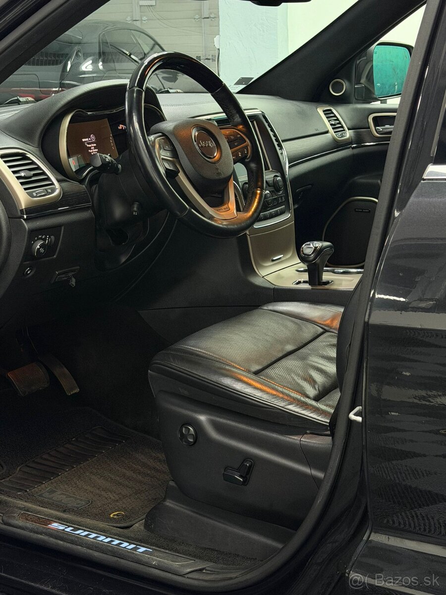 Jeep Grand Cherokee Summit (možný odpočet DPH) 3.0L V6 - 3