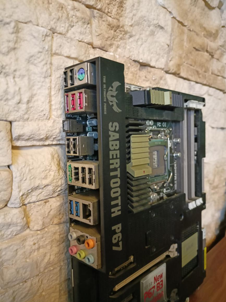 Herná doska ASUS SABERTOOTH P67 + THERMALARMOR | socket 1155 - 3