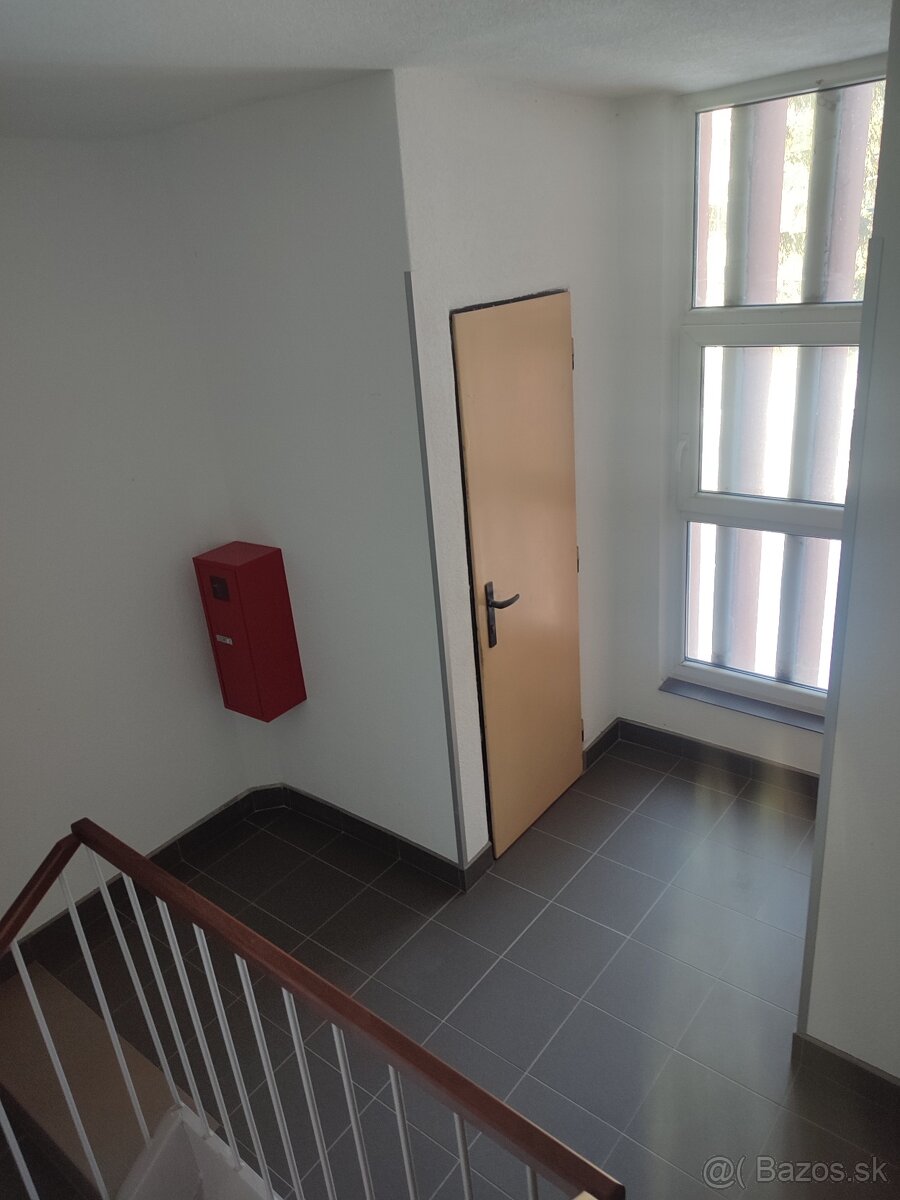 Predám 3 izb. byt v Hriňovej - 3