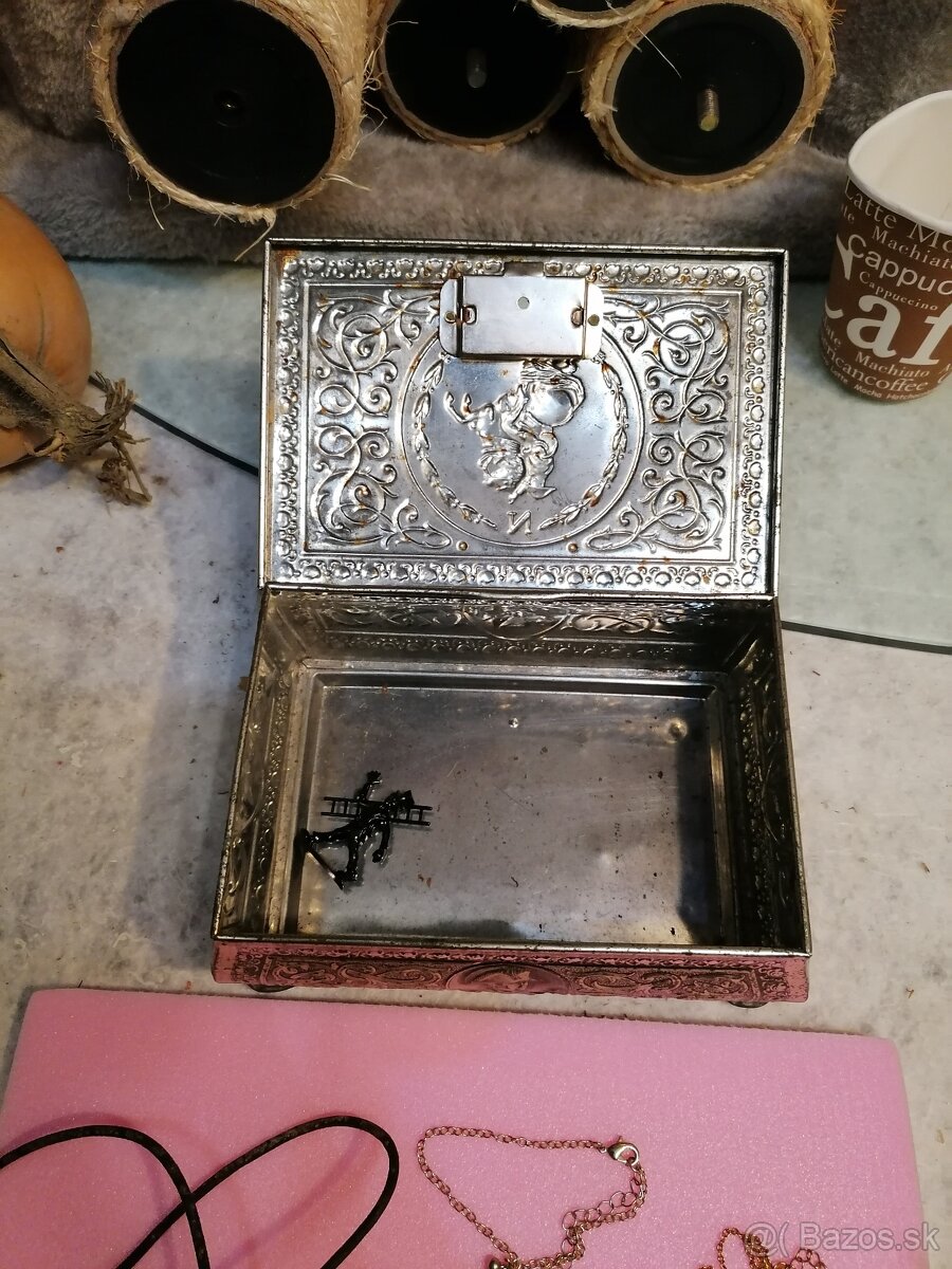 Predám bižutériu - 3