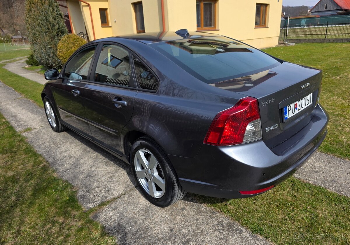 Volvo S40 2.0D Momentum,100kW - 3