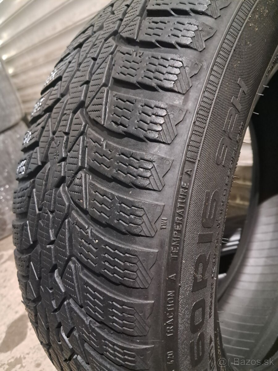 Nokian zimné 205/60/R16 - 3