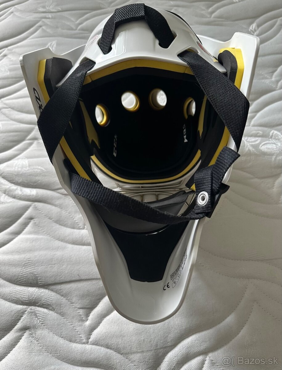 Brankarska maska CCM Axis - 3